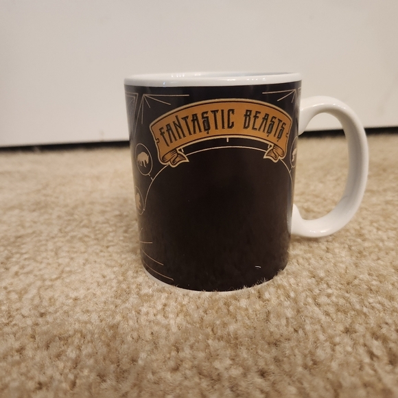 Fantastic Beasts Heat Change Coffee Mug Harry Potter - Picture 1 of 5